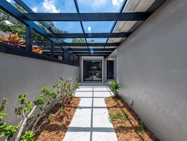 Building Photo - 2809 Bayshore Blvd