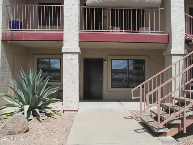 Building Photo - 1440 N Idaho Rd