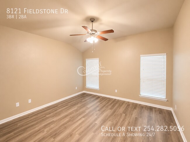 Foto del edificio - 8121 Fieldstone Dr