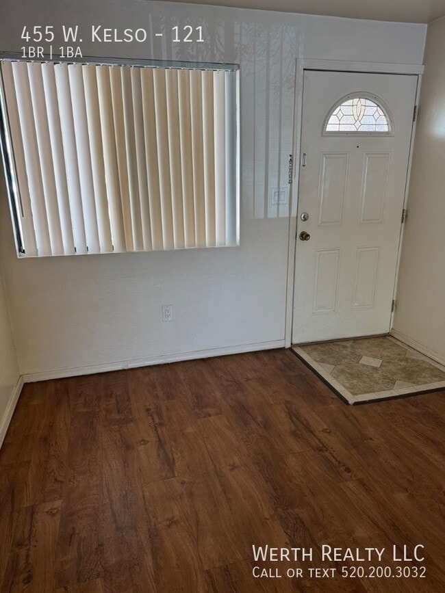 Building Photo - 455 W. Kelso-121