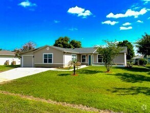 Building Photo - 705 Harland Ct