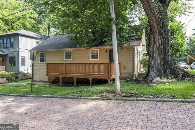 Foto del edificio - 503 Connally St SE