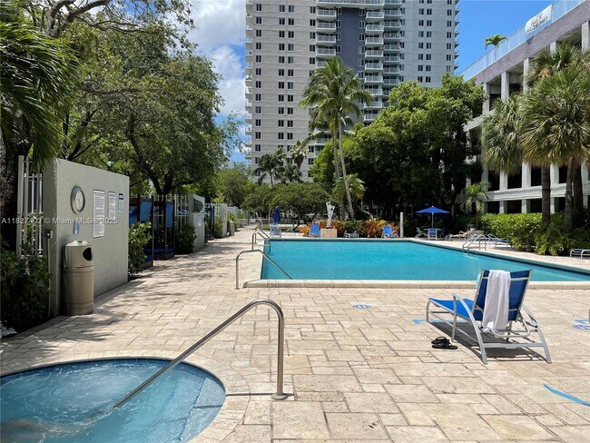 Foto del edificio - 850 N Miami Ave