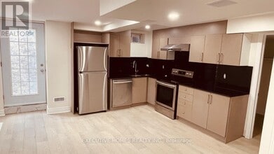 Building Photo - 444 Grindstone Trl