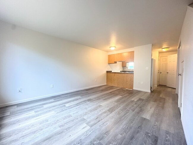 Building Photo - 2127 N Keene Way Dr