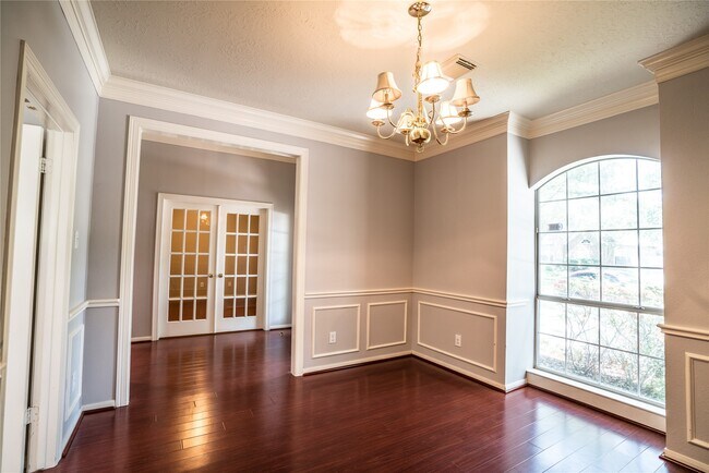 Building Photo - 7110 Adobe Ct