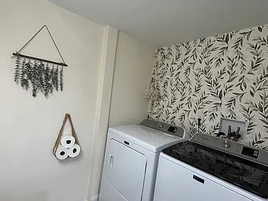 Building Photo - 19D Sigourney St