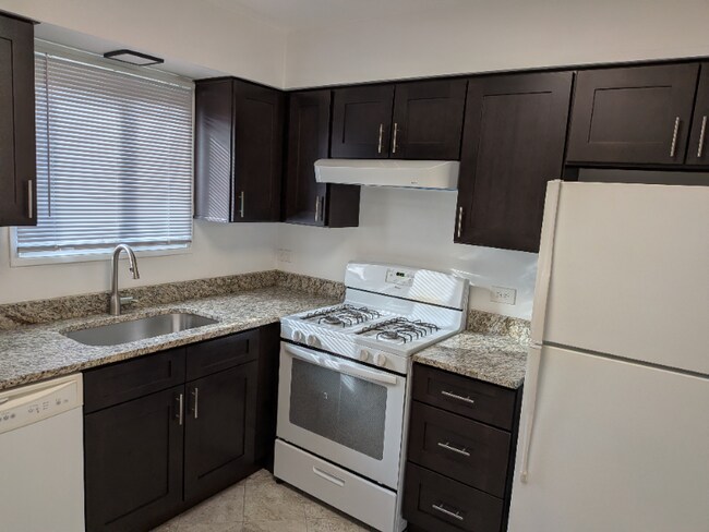 Foto del edificio - 15802 Orlan Brook Dr