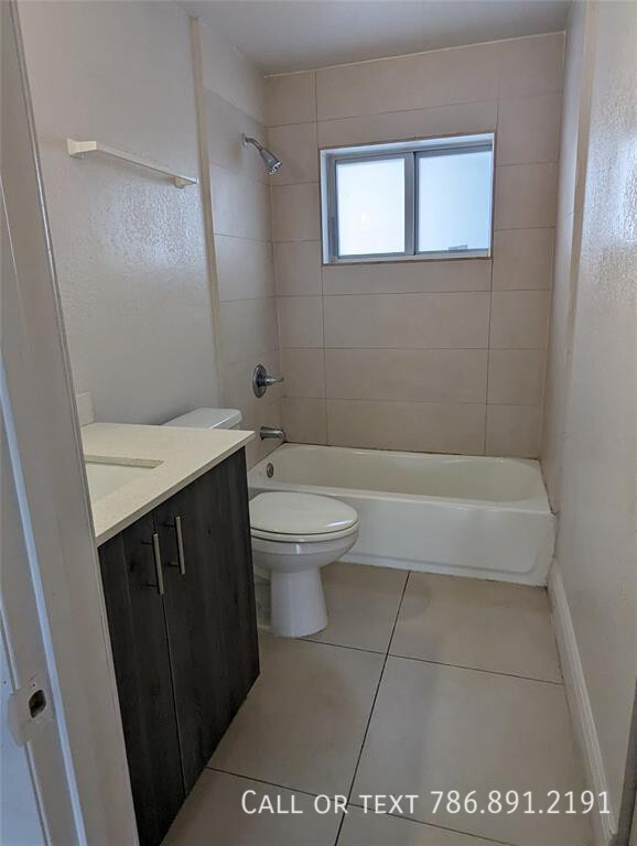 Building Photo - 13150 Memorial Highway  APT 106, North Mia...