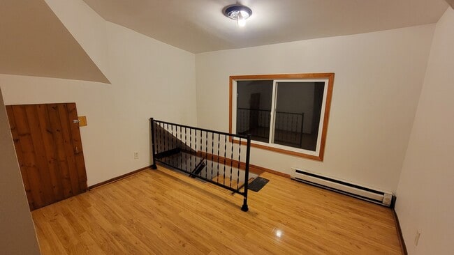 Building Photo - 1213 N 16th St