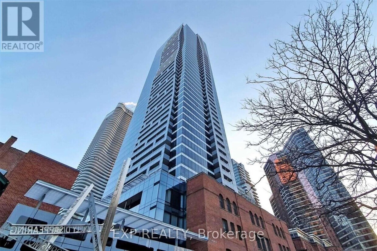 Photo principale - 5-3215 St Joseph St