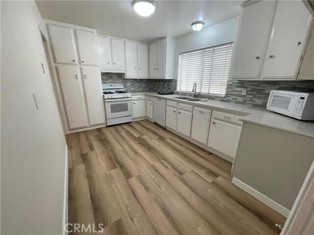 Building Photo - 111 E Sierra Madre Blvd
