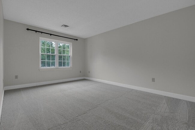 Building Photo - 300 Brookside Dr