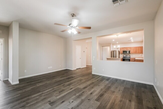 Foto del edificio - 3117 W St Kateri Dr