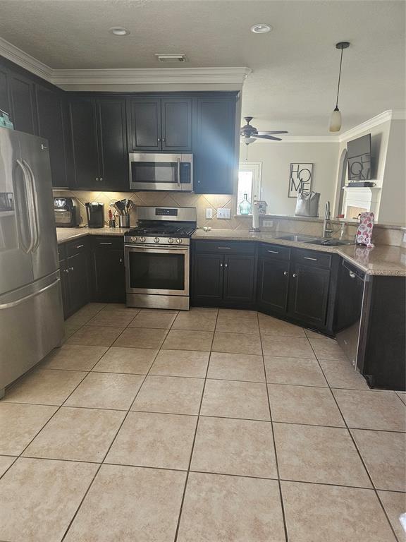Building Photo - 2545 Sandvalley Way