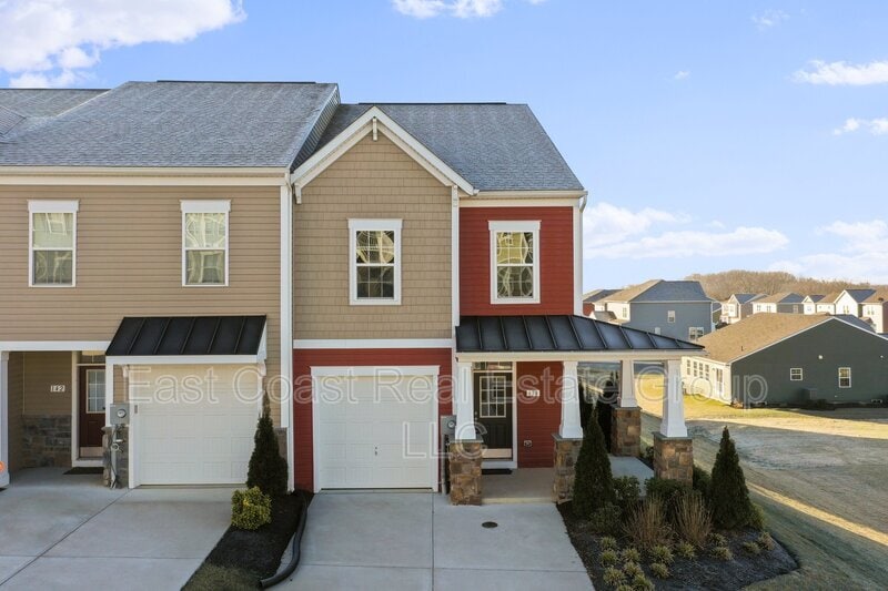 138 Charterhouse St, Falling Waters, WV 25419 House Rental in Falling