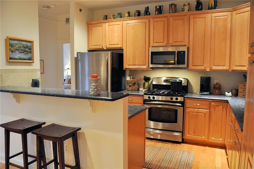 Foto principal - 1 Wayland Ave