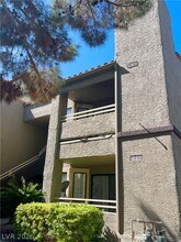 Building Photo - 5042 S Rainbow Blvd