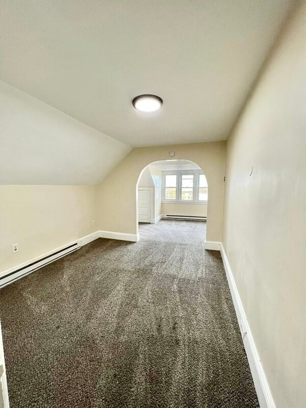 Building Photo - 2446 Freemansburg Ave