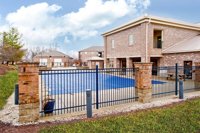 Pool - The Quarters at W Lafayette - Student Living