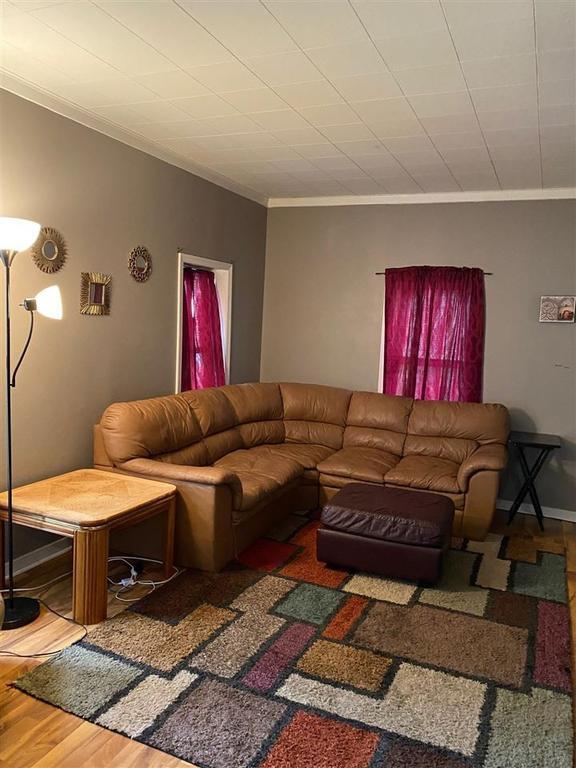 Foto del edificio - 321 N West Ave