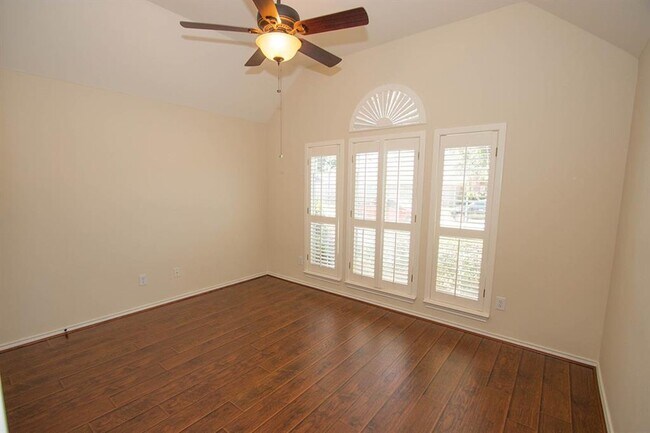 Foto del edificio - 21226 Twisted Willow Ln