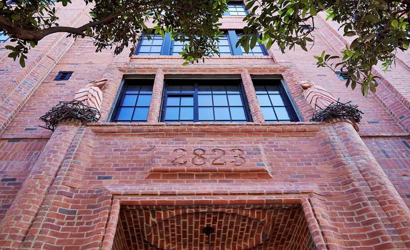 Apartment In Mission District