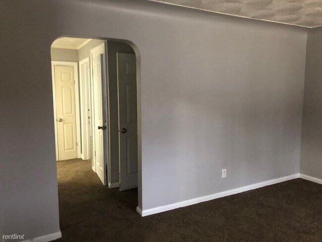 Building Photo - 3 br, 1 bath House - 8882 Archdale St