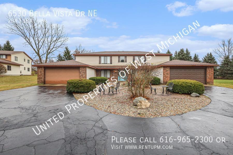 Foto principal - 6530 Bella Vista Dr NE