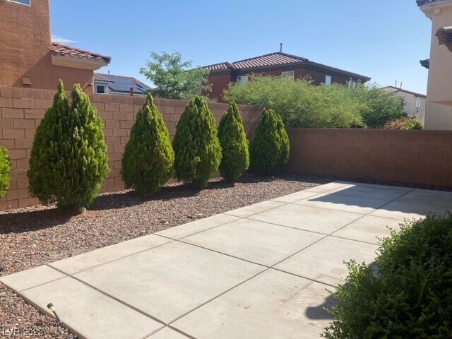 Foto del edificio - 8036 Kemblefield Ave