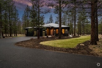 Building Photo - 69350 Crooked Horseshoe Rd