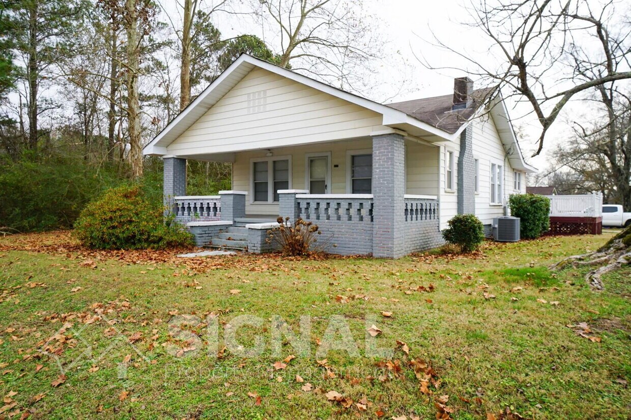 Primary Photo - 217 1st Ave SE