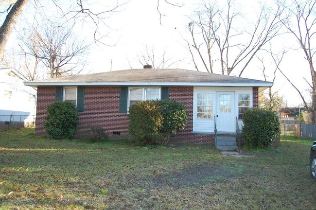 Building Photo - 918 Mockingbird Ln