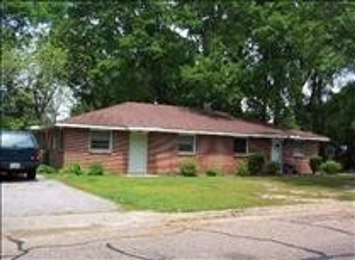 Foto principal - 609 Florence Dr