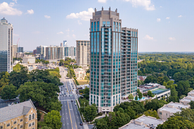 Foto del edificio - 2795 Peachtree Rd