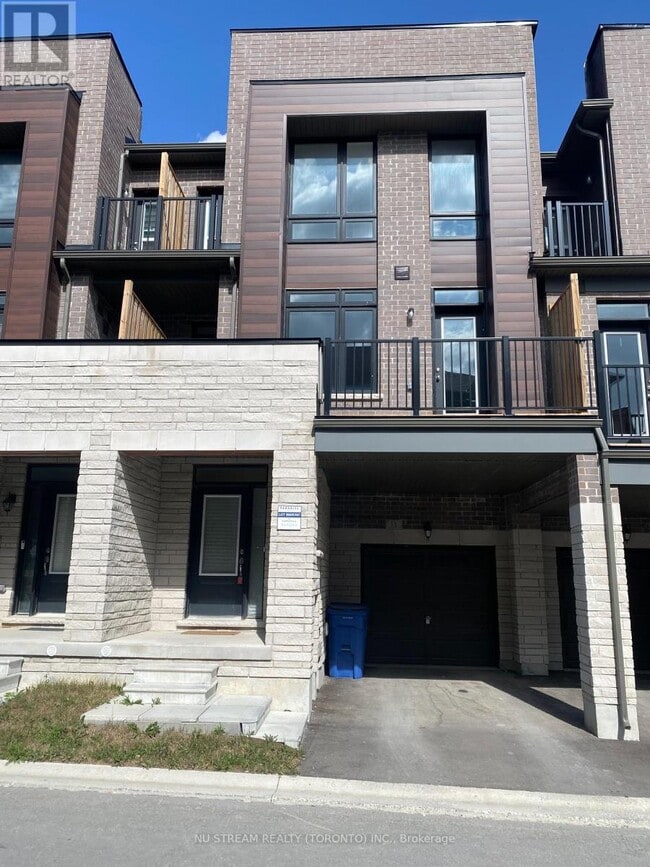 Building Photo - 11 Griffith St