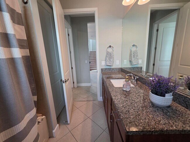 Building Photo - 16007 Whippoorwill Cir