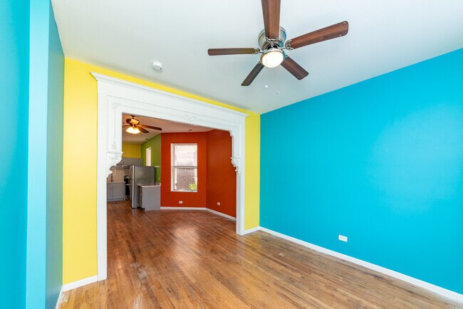Building Photo - 2912 S Wentworth Ave