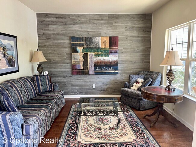Building Photo - 3 br, 2.5 bath House - 2022 Lippencott Place