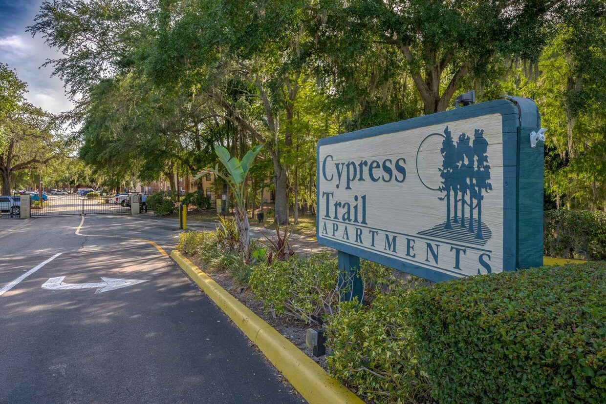 Foto principal - Cypress Trail Apartments