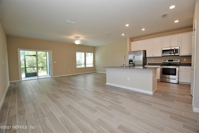 Foto del edificio - 35 Clifton Bay Loop