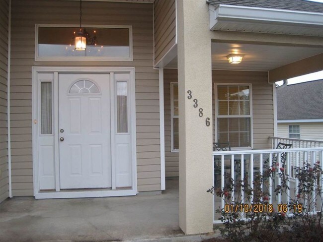 Foto del edificio - 3386 Woodbriar Ln