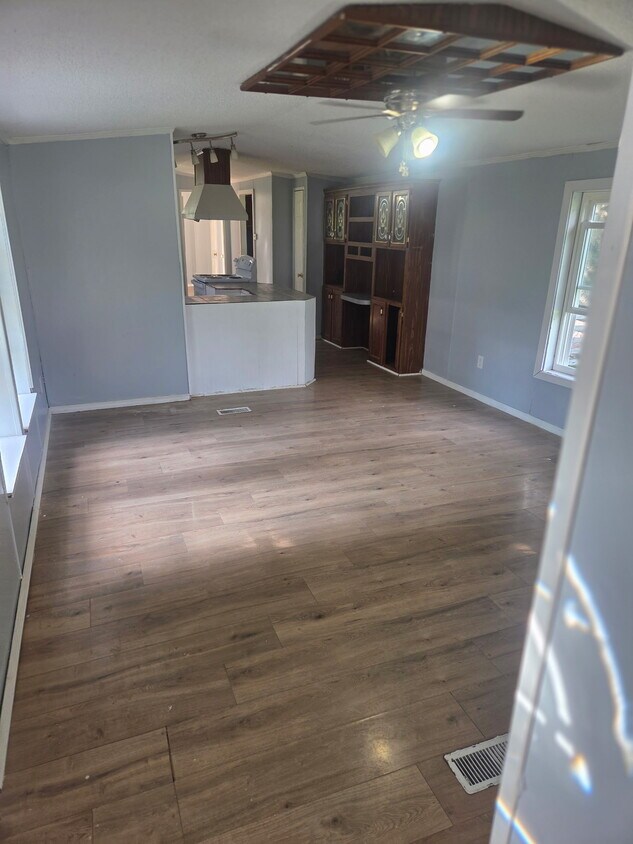 Foto principal - 435 Parsons Rd