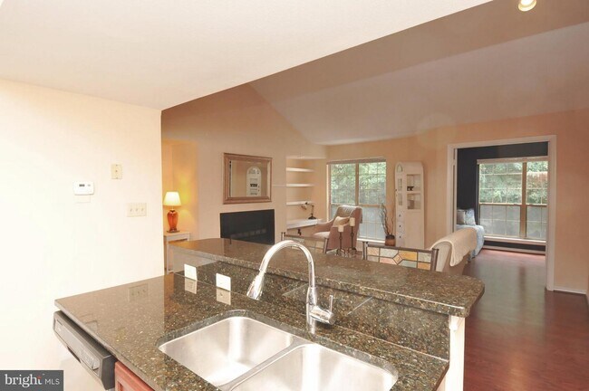 Building Photo - 12159 Penderview Terrace