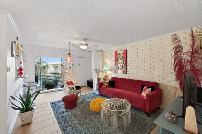 Foto del edificio - 3809 N Braeswood Blvd