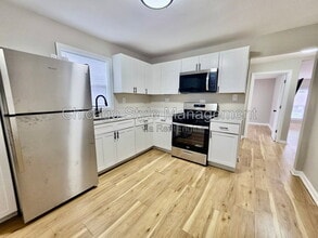 Building Photo - 14813 Evers St