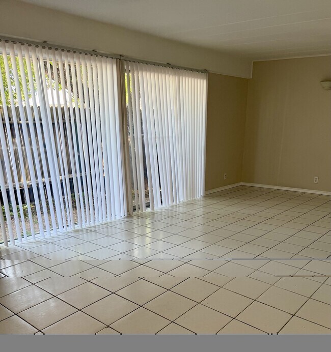 Foto del edificio - 4549 Gollihar Rd