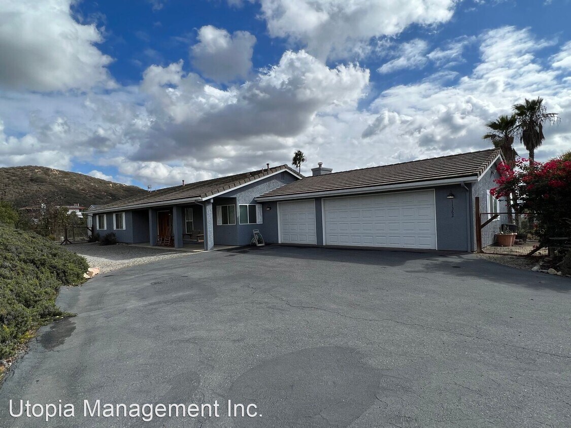 3 br, 2 bath House 11362 Pala Loma Dr House Rental in Valley Center