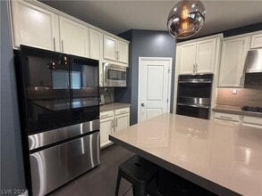 Building Photo - 7778 Ebro Valley Ct