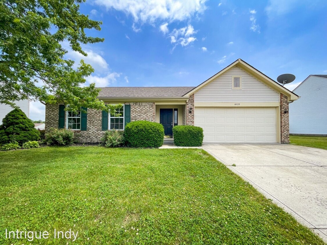 Primary Photo - 3 br, 2 bath House - 4525 Golden Hinde Way